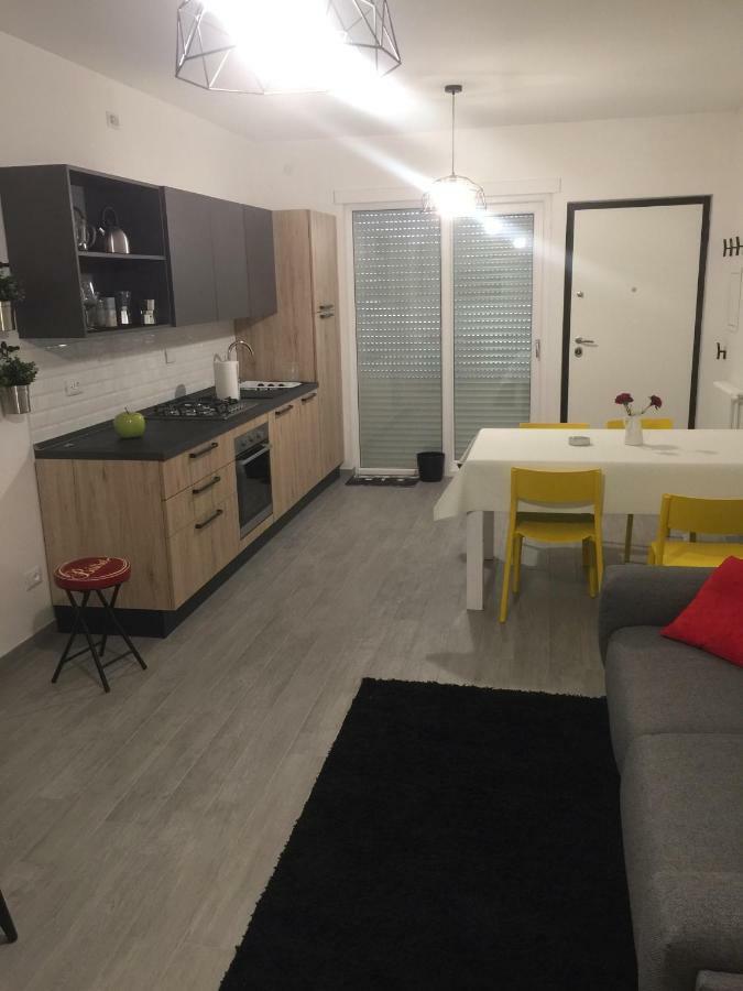 Sosta Rock Lejlighed Casal Palocco Eksteriør billede